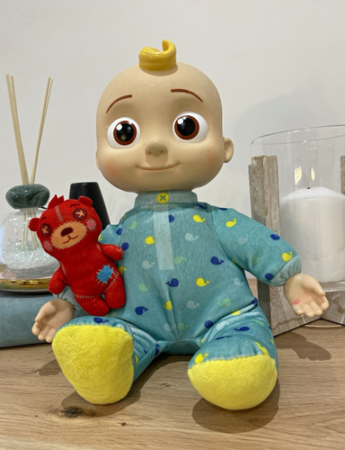 Jungen babypuppe mit - mit, blauen